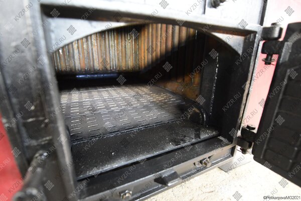 Колосниковая топка котла 1.74 МВт уголь дрова